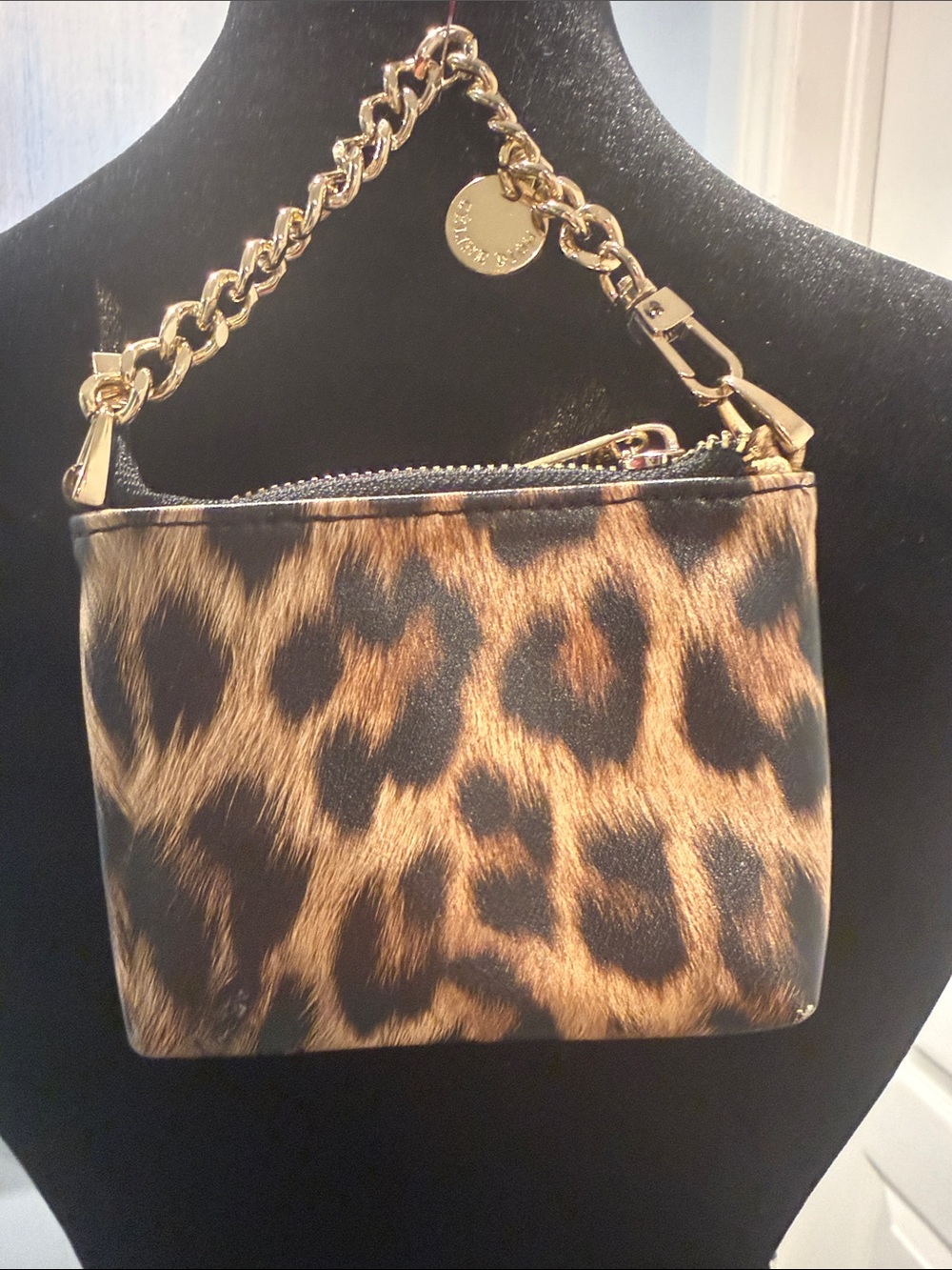 Buy 2 for 20$ ✌🏻Celine Dion Leopard Print Change Purse with Gold Chain - Picture 2 of 6